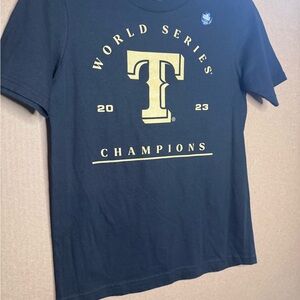 NWT youth kids med 10/12 World Series Champions T-Shirt Seager 5 Texas rangers
